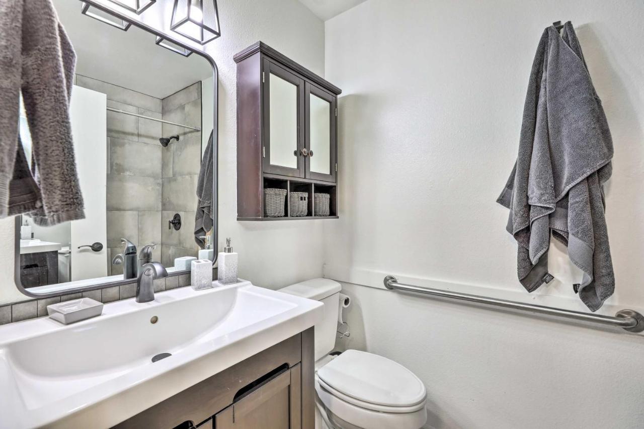 Renovated Chandler Townhome Walk To Downtown Eksteriør bilde